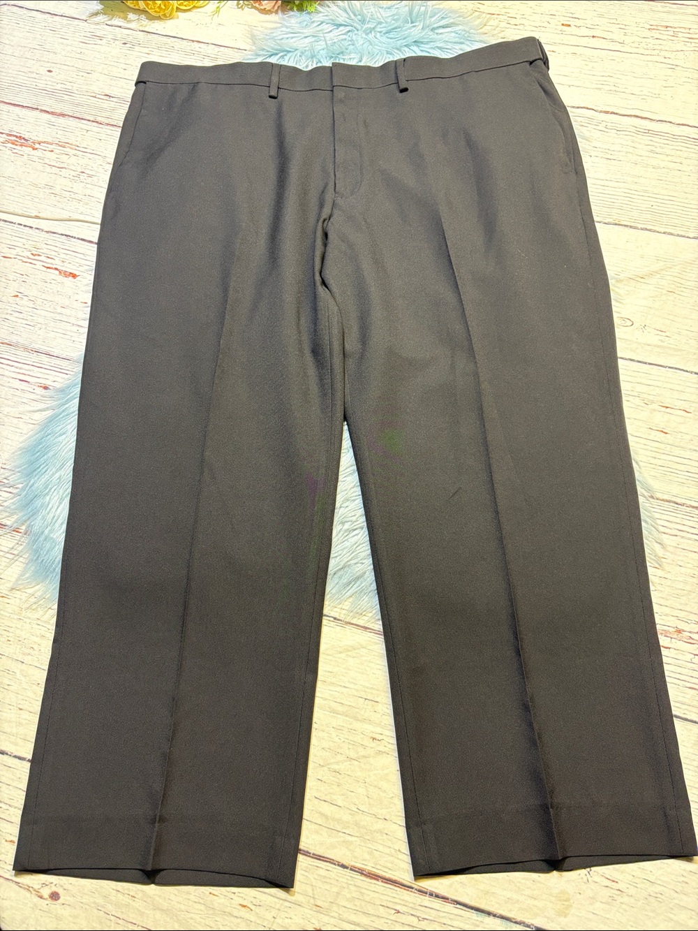 HAGGAR Classic Fit Pleated Black Dress Pants sz 44
